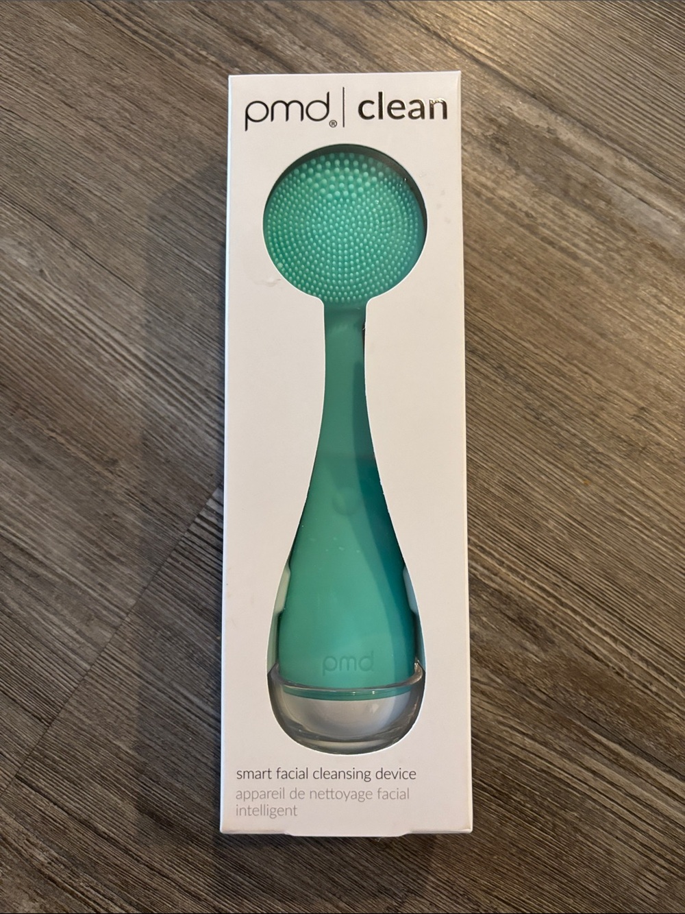 NWT PMD clean facial cleansing device